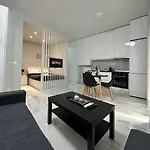Ellis Oasis Apartamento *